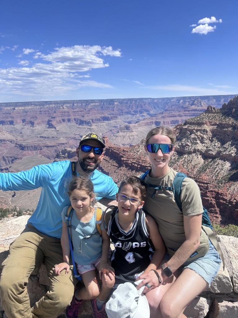 Family picture at the South Rim